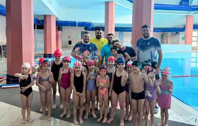 YÜZMENİN KEYFİ TEPEBAŞI'NDA